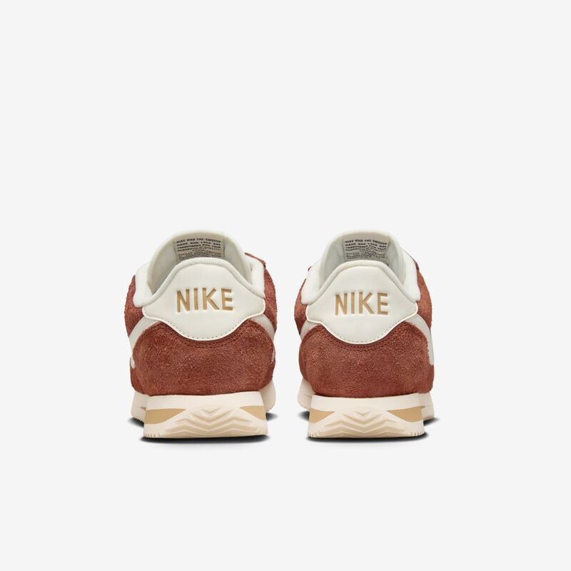 Nike Cortez SE Suede