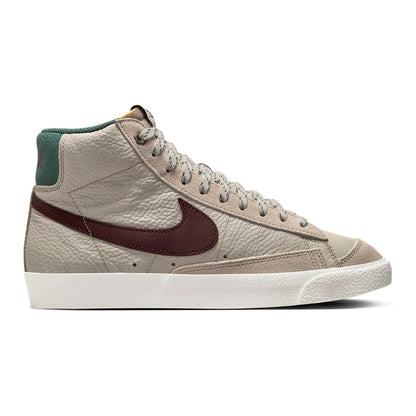 Nike Blazer Mid '77