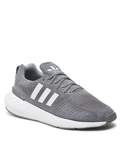 Adidas Swift Run