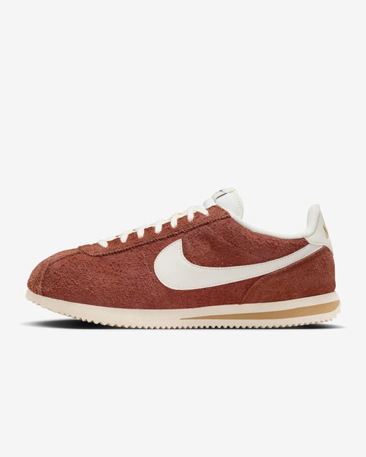 Nike Cortez SE Suede