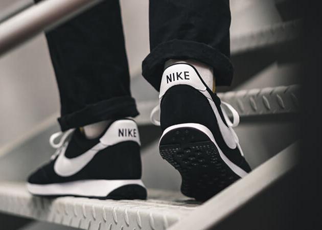 Nike Air Tailwind 79