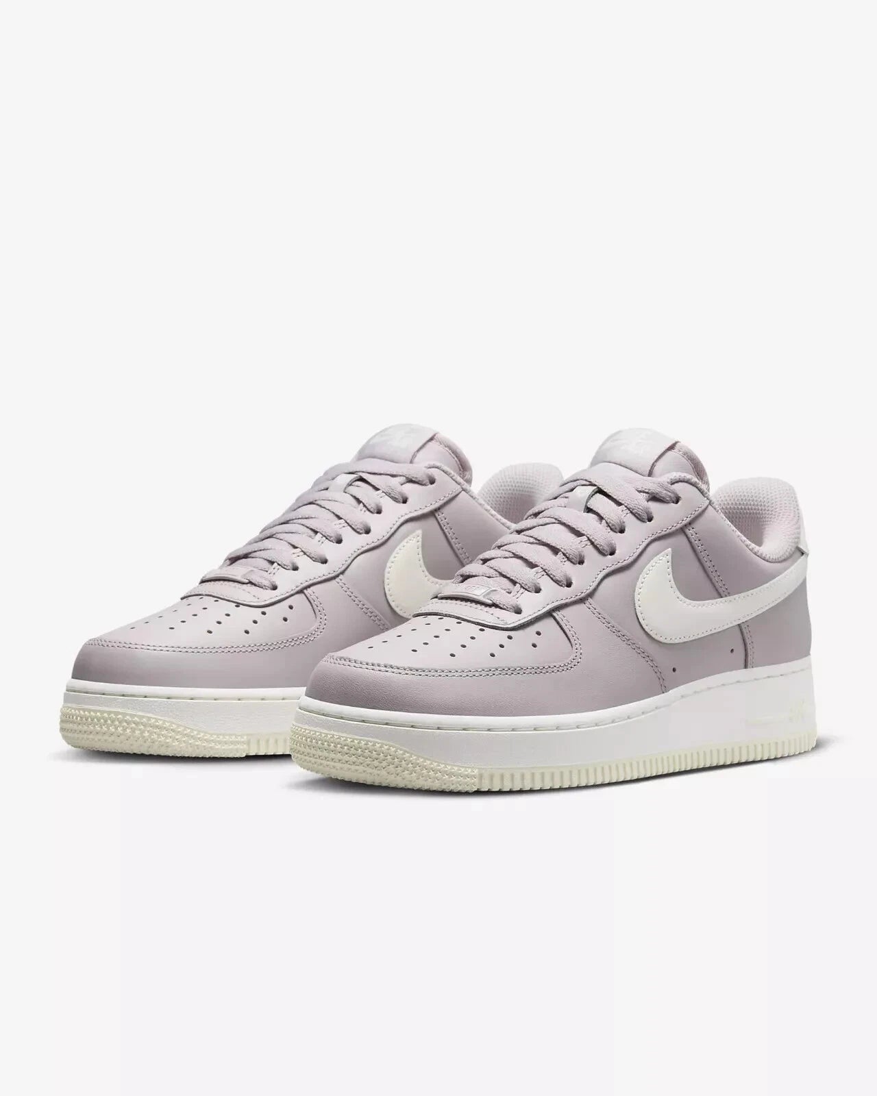 Nike Air Force 1 '07